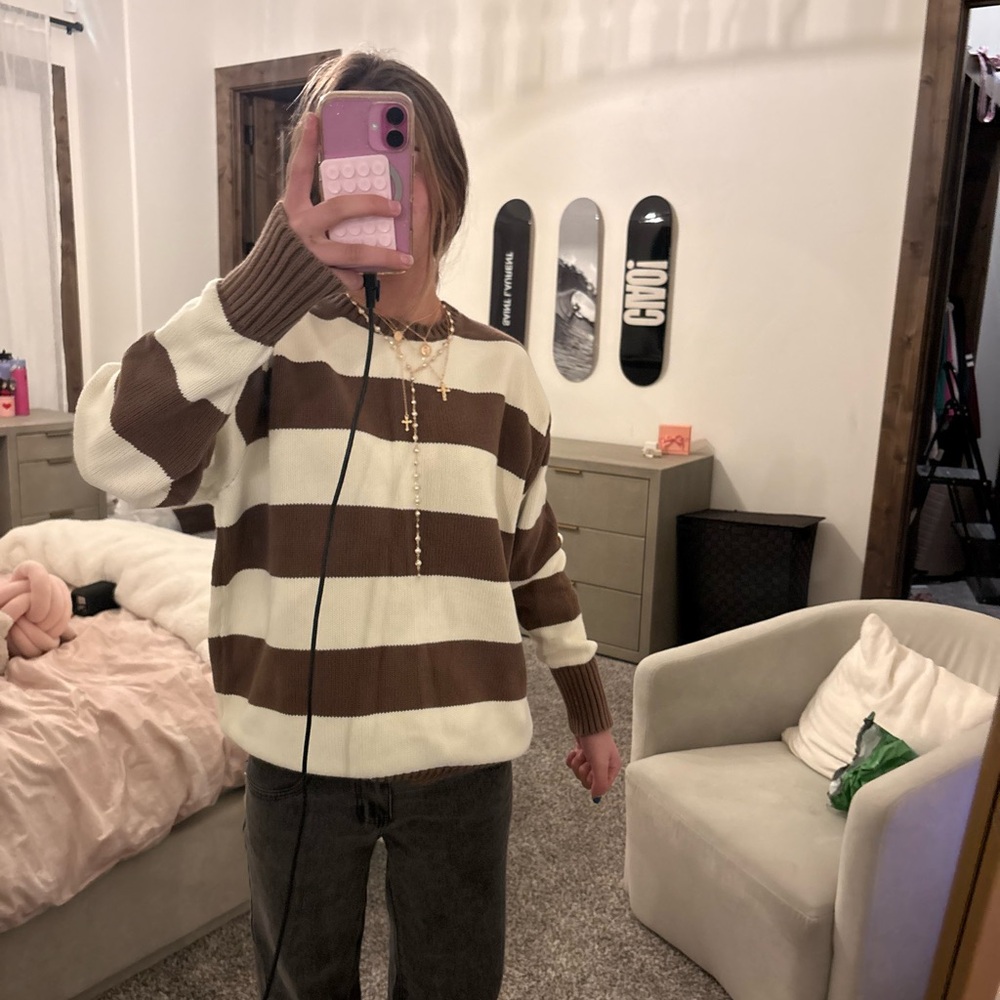 Brandy Melville Brown and White Striped Sweater